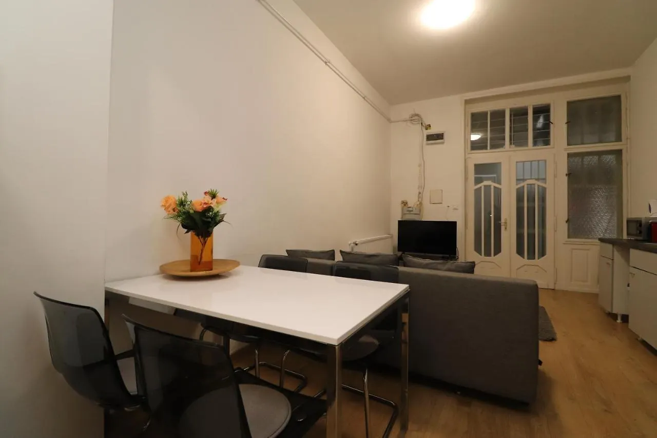בודפשט New Guest House B In Kiraly Street 106